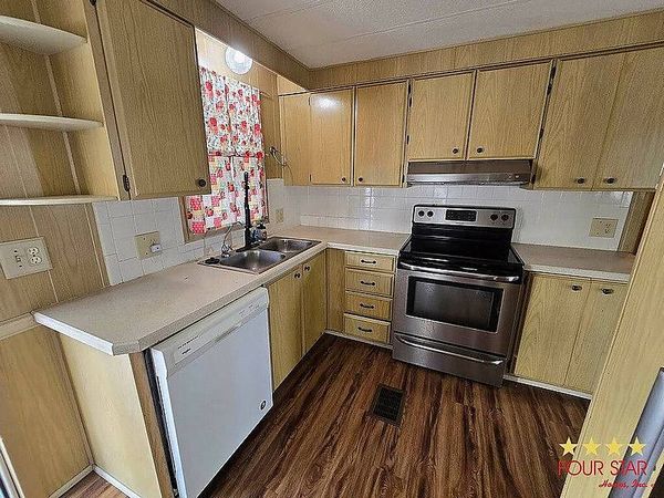 193 Hibiscus Dr., Lot 106, Leesburg FL 34788