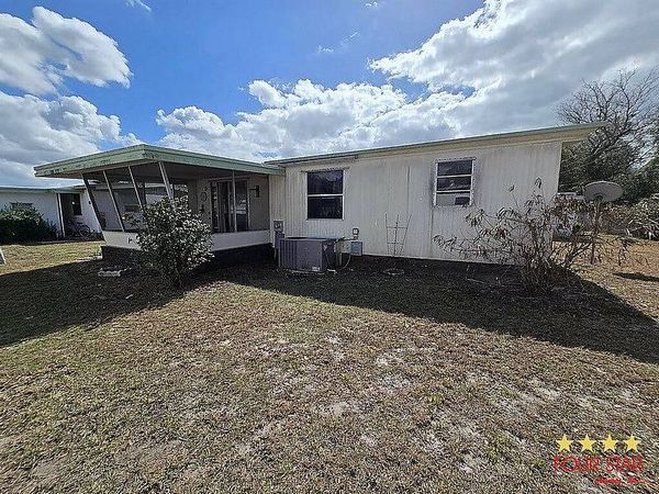 193 Hibiscus Dr., Lot 106, Leesburg FL 34788