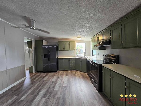 5482 Jean Dr, Lot 1422, Orlando FL 32822