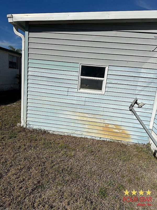 2066 E Lakeview, Sebastian FL 32958