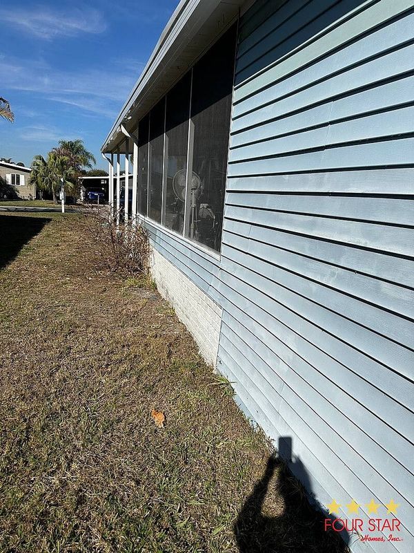 2066 E Lakeview, Sebastian FL 32958