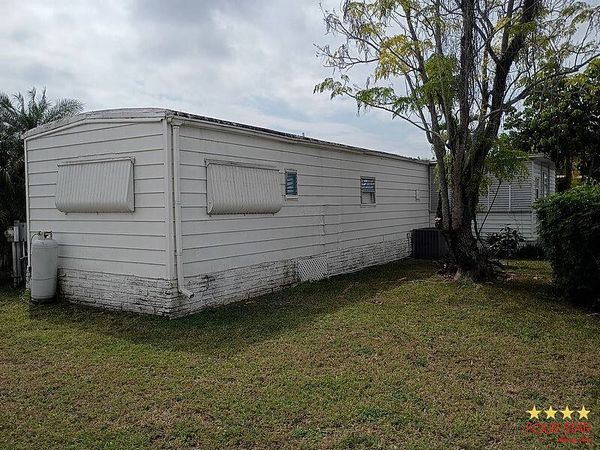 6417 NW 28th Ln, Lot 337, Margate FL 33063