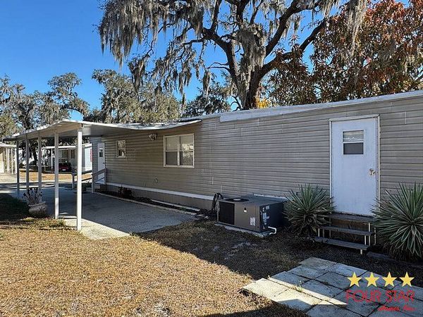 10711 Dakota Oaks Dr, Riverview FL 33569