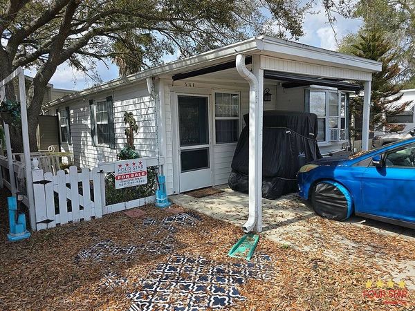 609 Highway 466, Lot 548, Lady Lake FL 32159