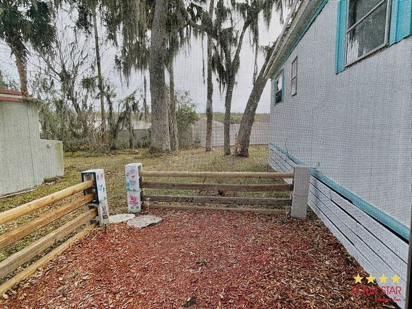 105 QUEENS DR, Leesburg FL 34748