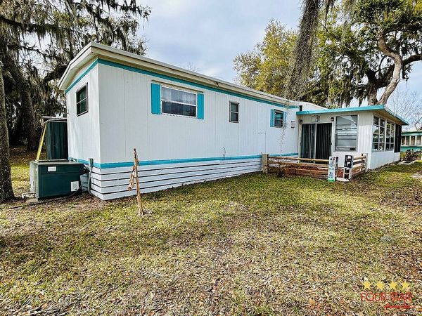 105 QUEENS DR, Leesburg FL 34748