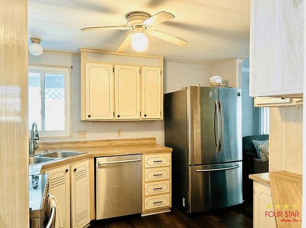 17 GRANADA LN, Leesburg FL 34748