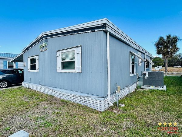 17 GRANADA LN, Leesburg FL 34748