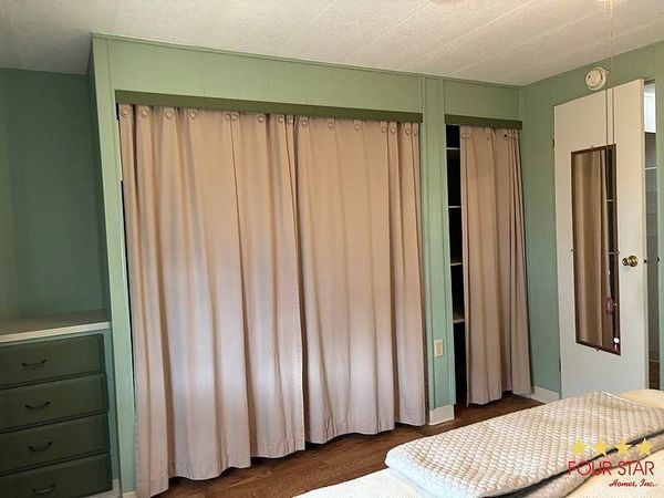 230 Inverness Ln, Orange City FL 32763