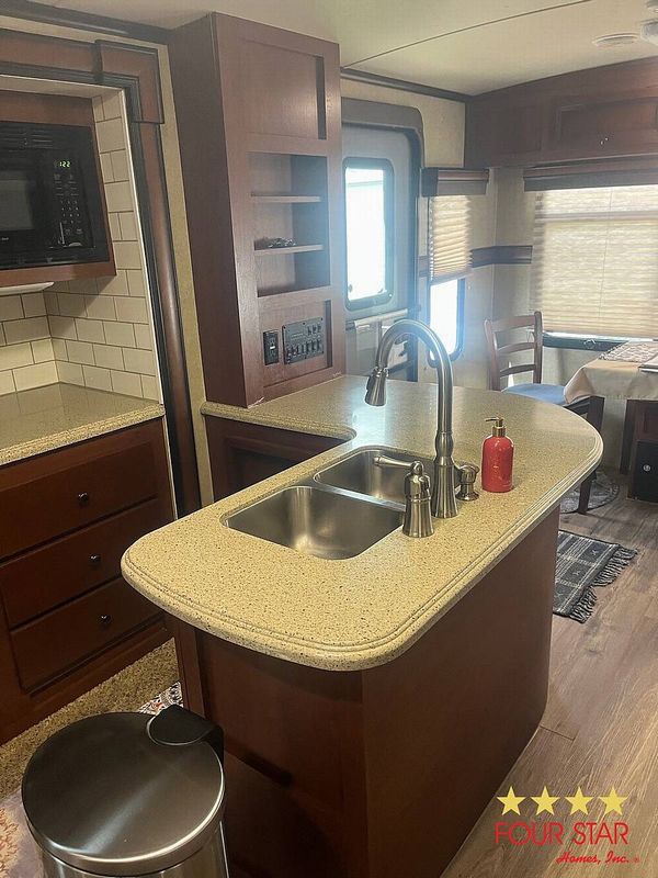 2760 Botts Landing Dr, Lot 42, DeLand FL 32720