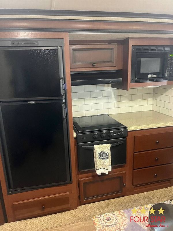 2760 Botts Landing Dr, Lot 42, DeLand FL 32720