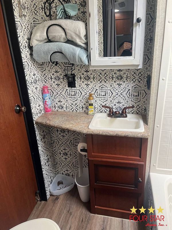 2760 Botts Landing Dr, Lot 42, DeLand FL 32720