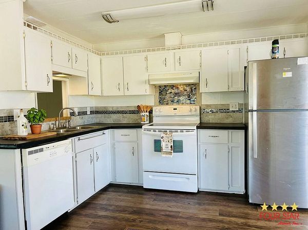 22 EL PRESIDENTE BLVD, Leesburg FL 34748