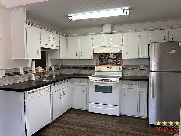 22 EL PRESIDENTE BLVD, Leesburg FL 34748