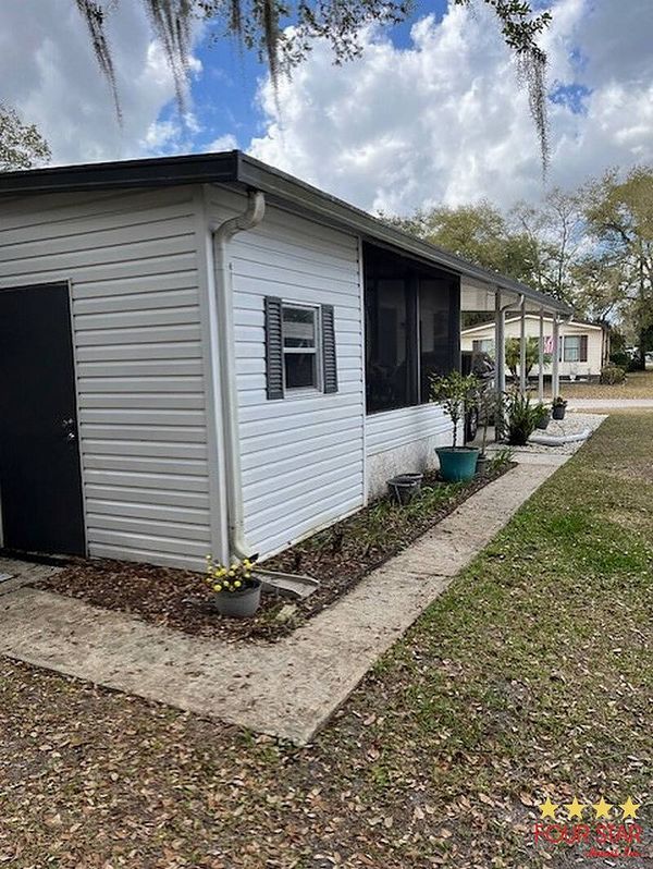 14526 Pine Valley Rd, Lot 525, Orlando FL 32826