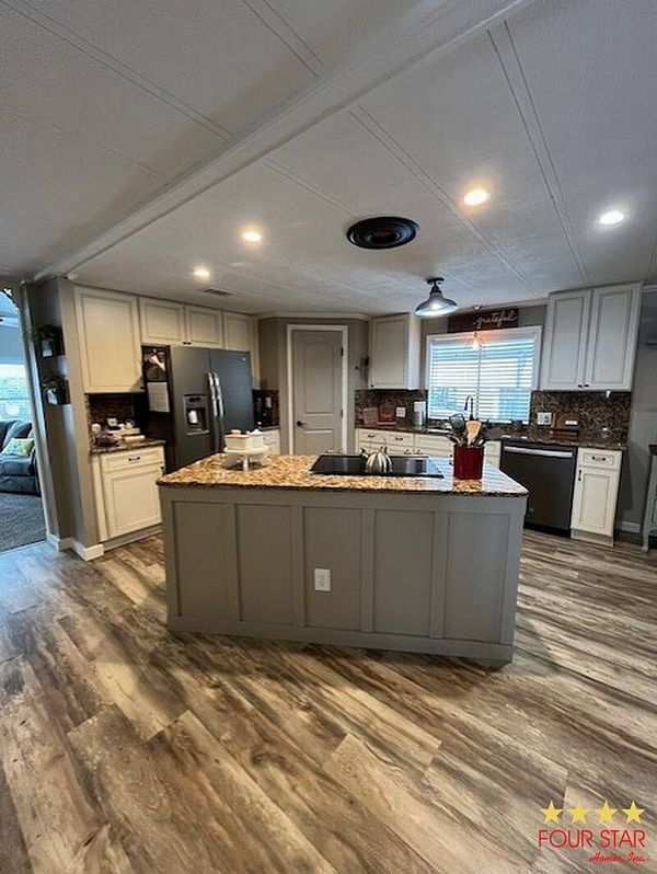 14526 Pine Valley Rd, Lot 525, Orlando FL 32826