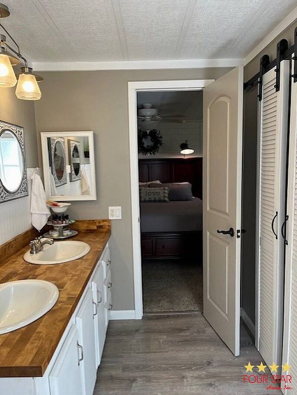 14526 Pine Valley Rd, Lot 525, Orlando FL 32826