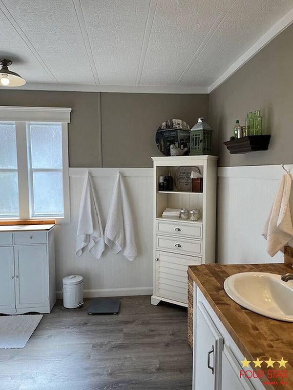 14526 Pine Valley Rd, Lot 525, Orlando FL 32826