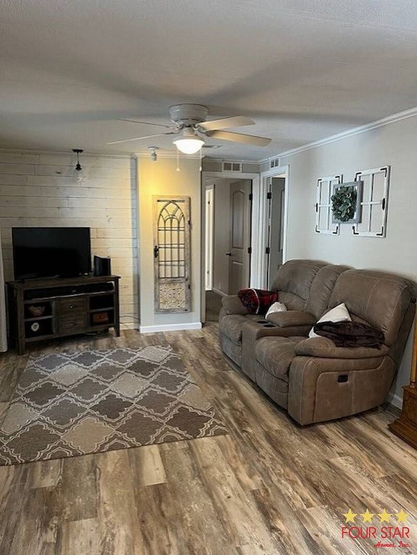 14526 Pine Valley Rd, Lot 525, Orlando FL 32826