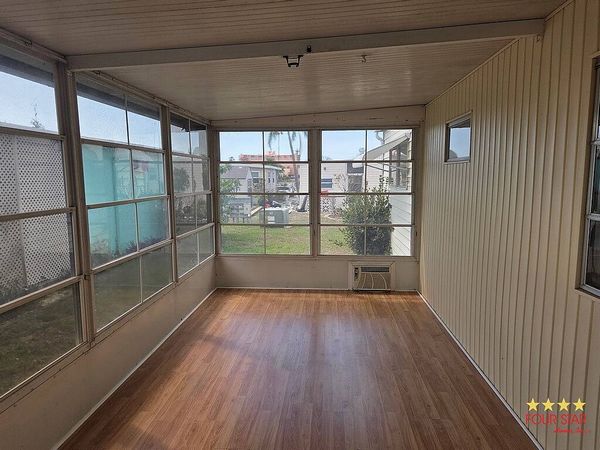 8412 Old Salem Rd, Sarasota FL 34238