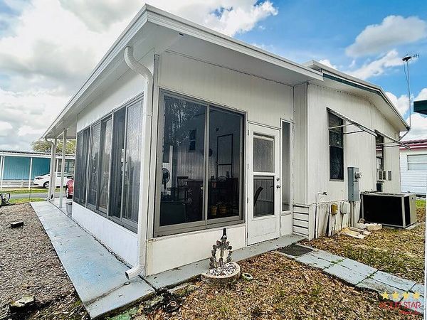 1602 Aztec St, Leesburg FL 34748