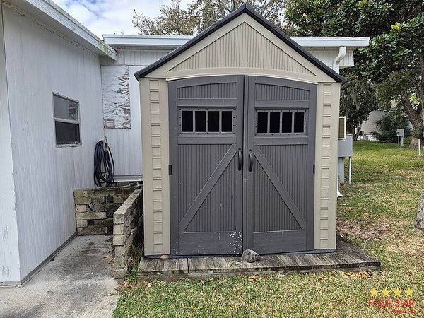 104 Flamingo Dr, Port Orange FL 32127