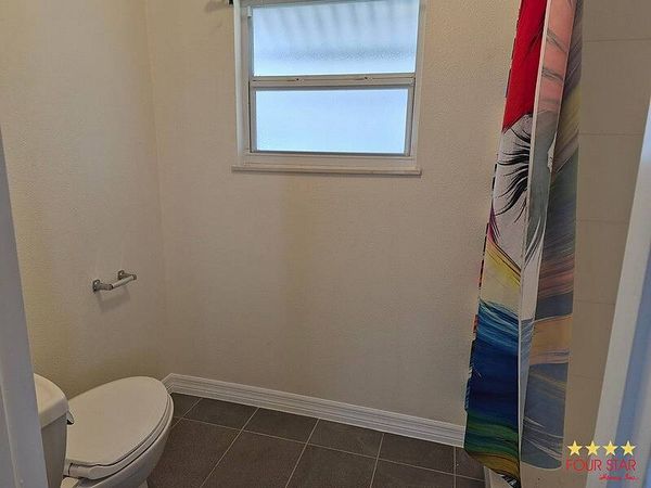 104 Flamingo Dr, Port Orange FL 32127