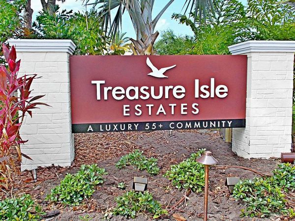 104 Flamingo Drive, Port Orange FL 32127