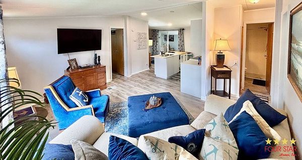 88 PICKERING DR., Kissimmee FL 34746