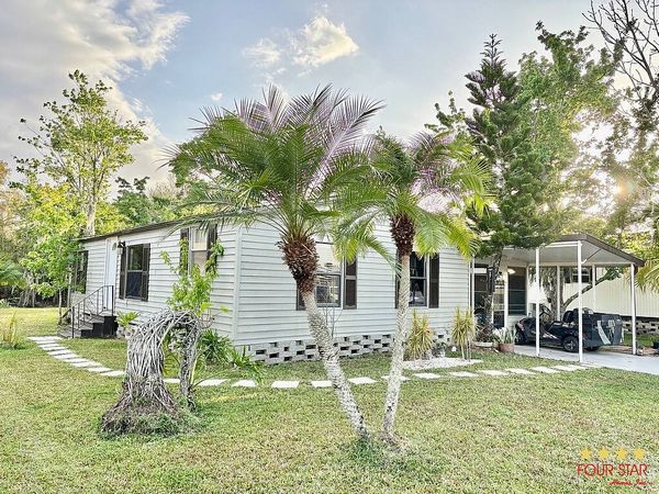 88 PICKERING DR., Kissimmee FL 34746