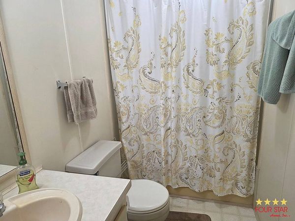 9 Buccaneer Dr, Lot 627, Leesburg FL 34788