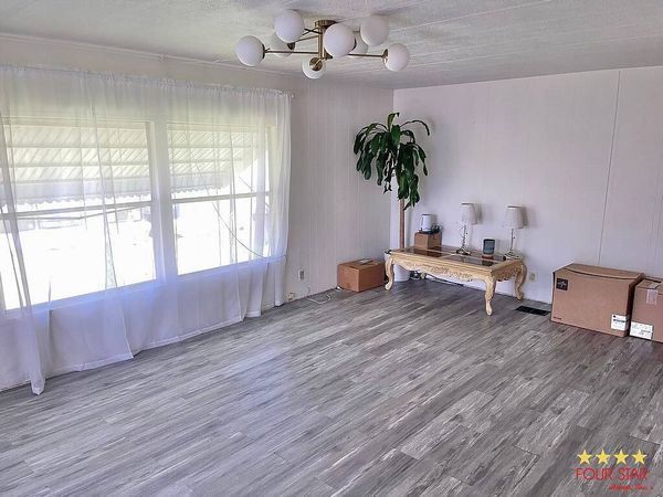 297 Scott Blvd., Kissimmee FL 34746