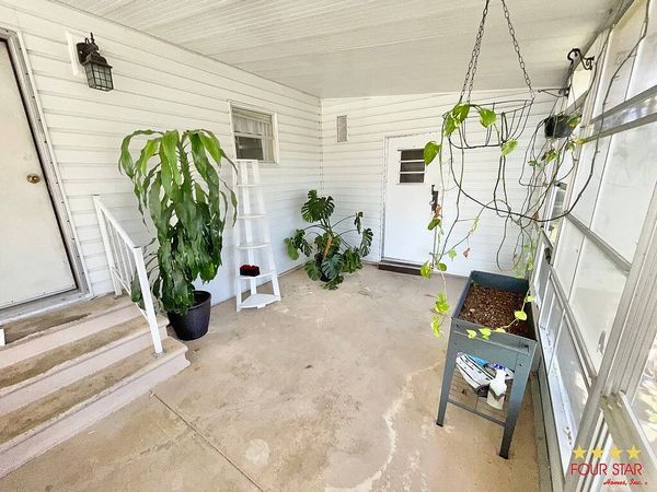 297 Scott Blvd., Kissimmee FL 34746