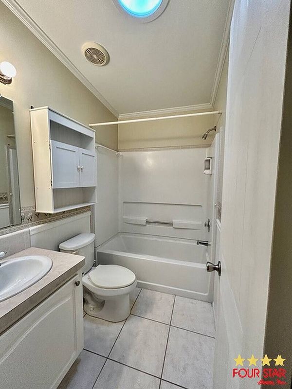 533 Casa Grande, Edgewater FL 32141