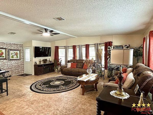 28944 Hubbard St, Lot 136, Leesburg FL 34748