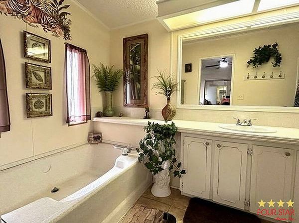 28944 Hubbard St, Lot 136, Leesburg FL 34748