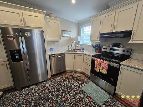 1504 Flora Lee Dr, Leesburg FL 34748