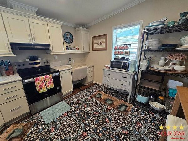 1504 Flora Lee Dr, Leesburg FL 34748