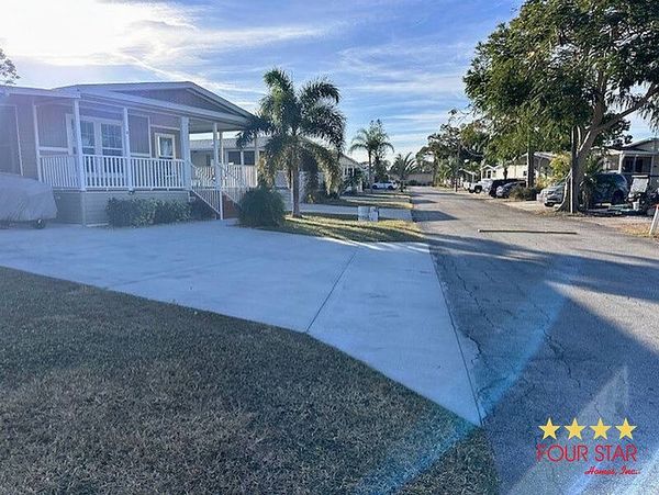 1455 90th Ave, Lot 58, Vero Beach FL 32966