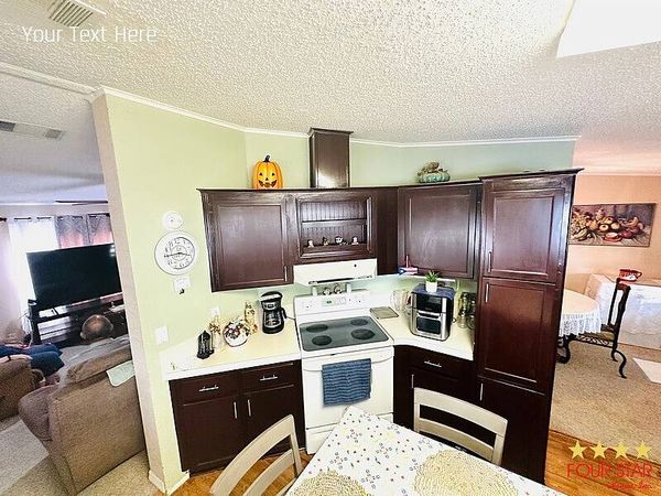 350 Kingslake Dr, DeBary FL 32713