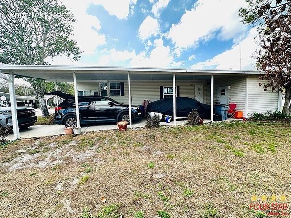 350 Kingslake Dr, DeBary FL 32713