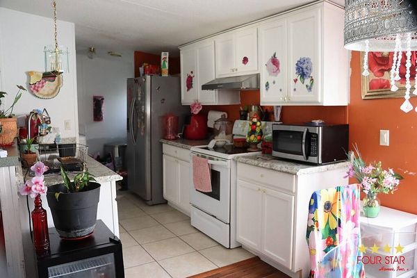 2100 Pleasant Hill Rd, Lot 17, Kissimmee FL 34746