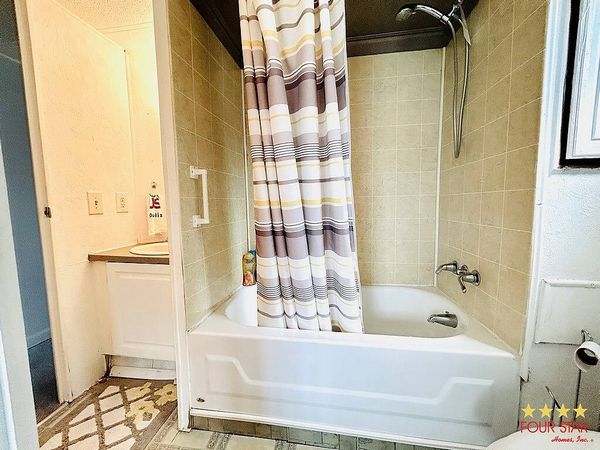 29 LAVENDER LN, Eustis FL 32726