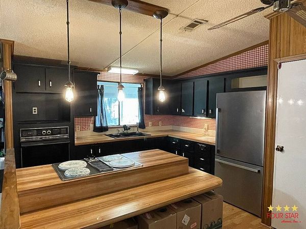 401 Forest Ln, Kissimmee FL 34746