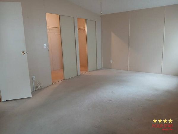 304 Kings Lake Dr, DeBary FL 32713