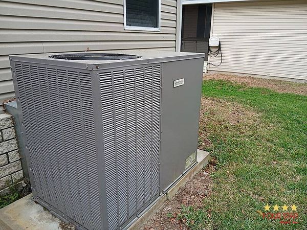 304 Kings Lake Dr, DeBary FL 32713