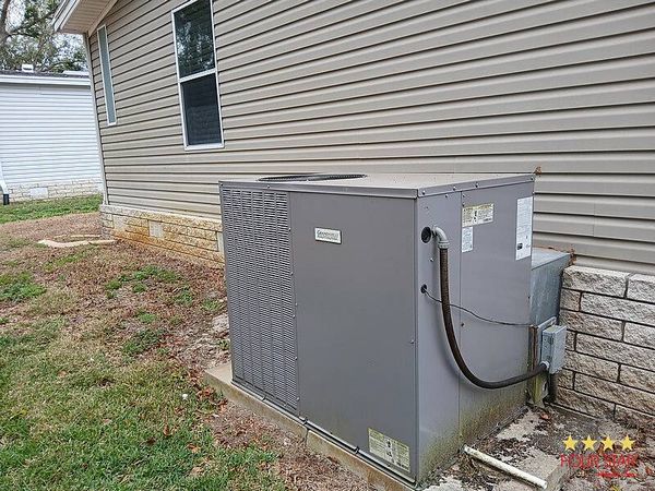 304 Kings Lake Dr, DeBary FL 32713