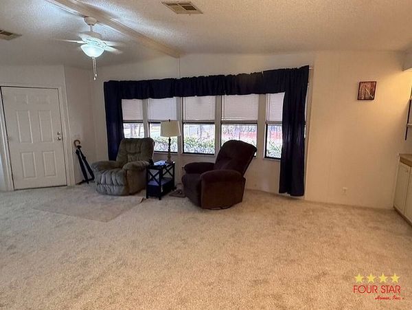 39 Ribbon Falls Dr, Ormond Beach FL 32174