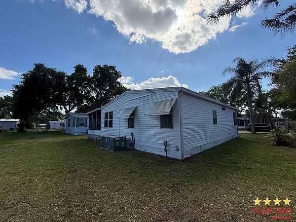 750 Hyde Park Cir W, Lot 377, Winter Garden FL 34787