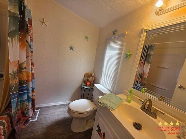 3 Buccaneer Dr, Leesburg FL 34788